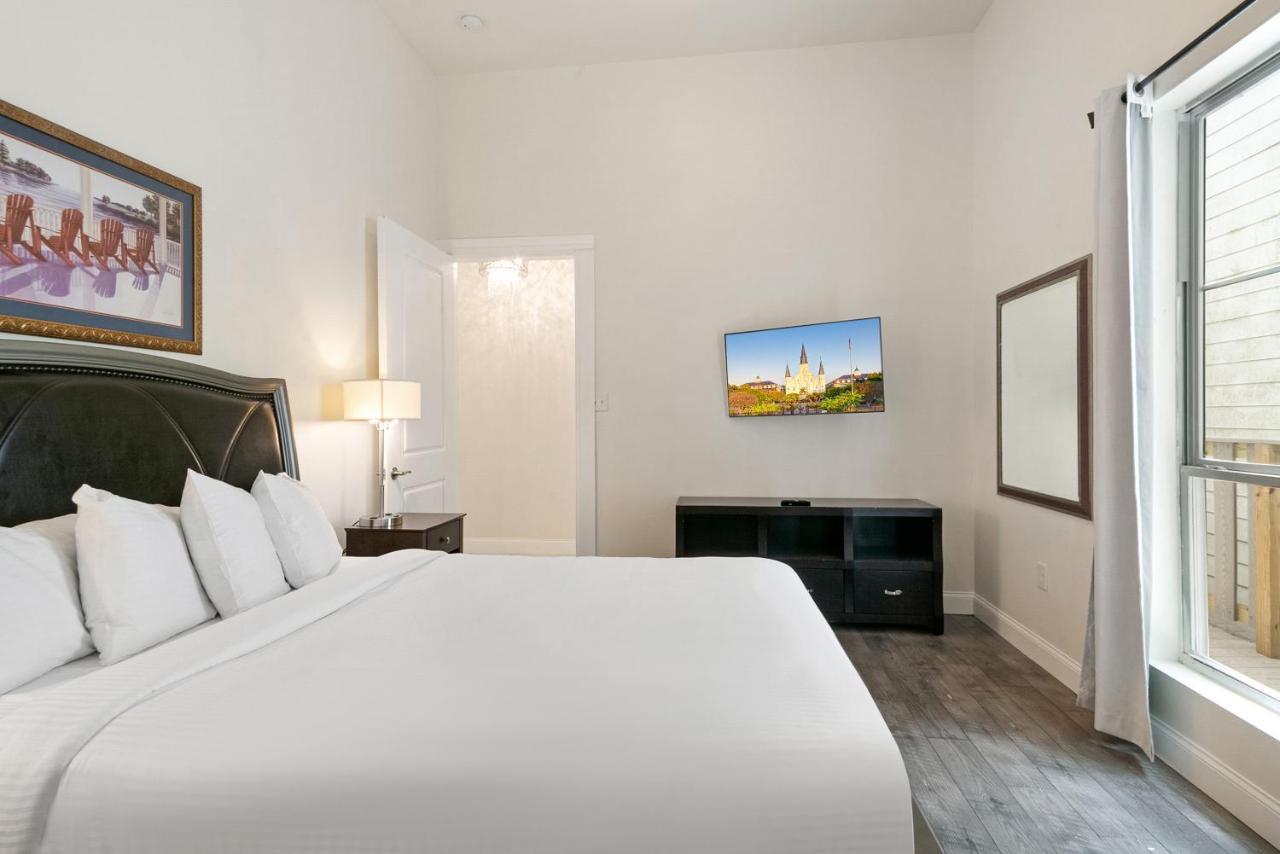 Breathtaking Condos Near French Quarter نيو أورلينز المظهر الخارجي الصورة