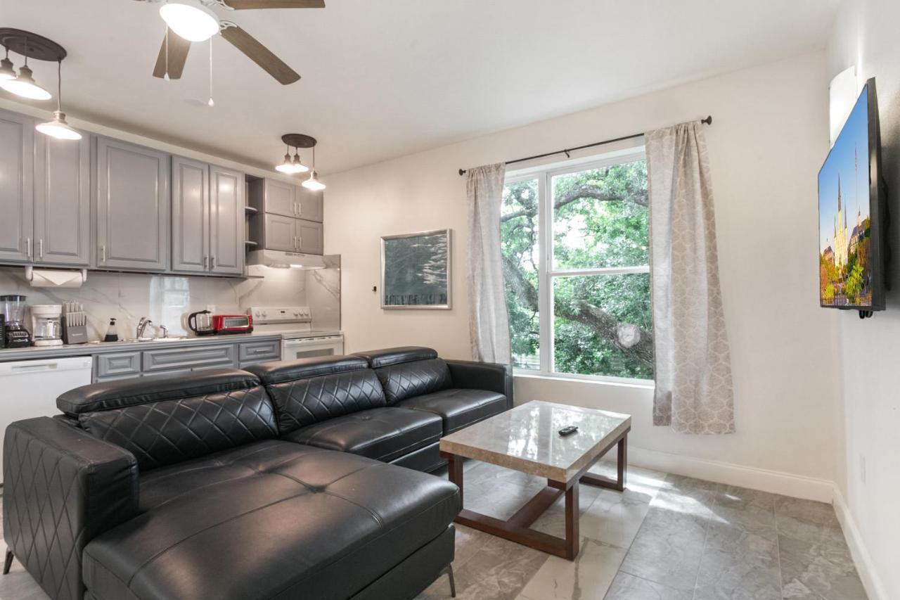 Breathtaking Condos Near French Quarter نيو أورلينز المظهر الخارجي الصورة