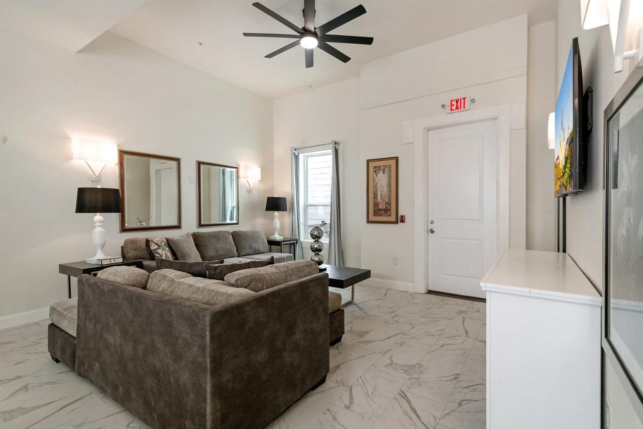 Breathtaking Condos Near French Quarter نيو أورلينز المظهر الخارجي الصورة