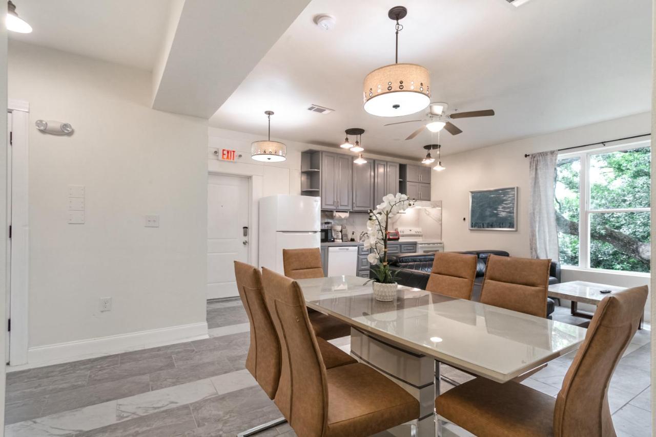 Breathtaking Condos Near French Quarter نيو أورلينز المظهر الخارجي الصورة