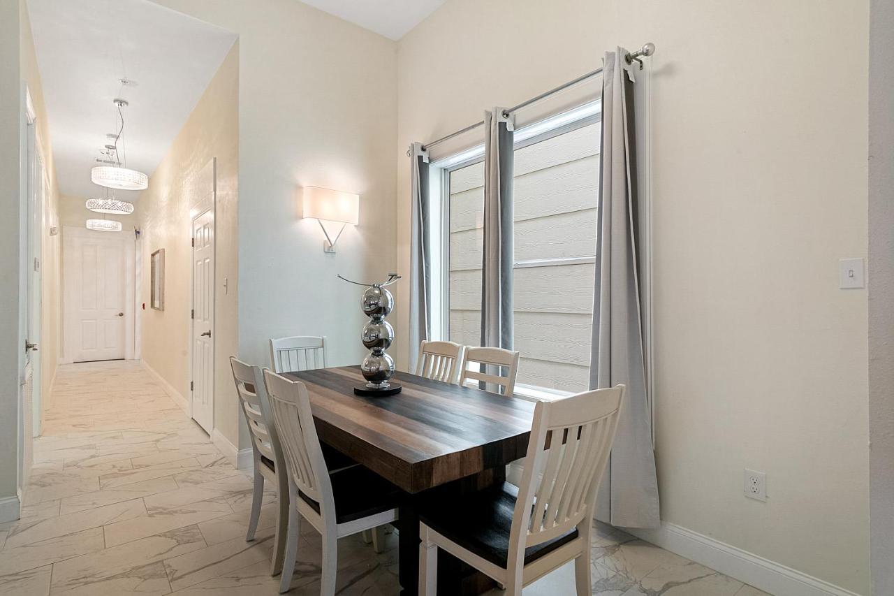 Breathtaking Condos Near French Quarter نيو أورلينز المظهر الخارجي الصورة